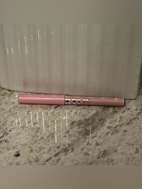 Kylie Cosmetics Lip Liner - candy k